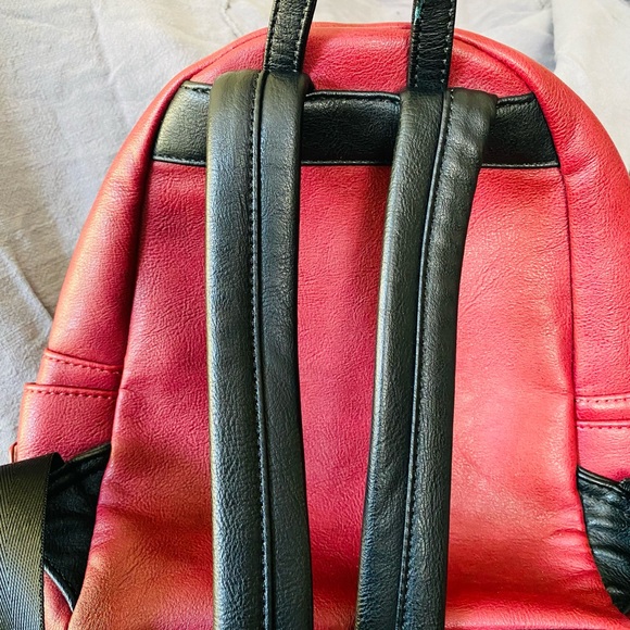 LOUNGEFLY MARVEL ironman backpack - Picture 7 of 7